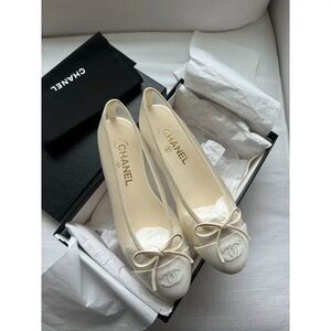 Chanel ballet flats NWT!